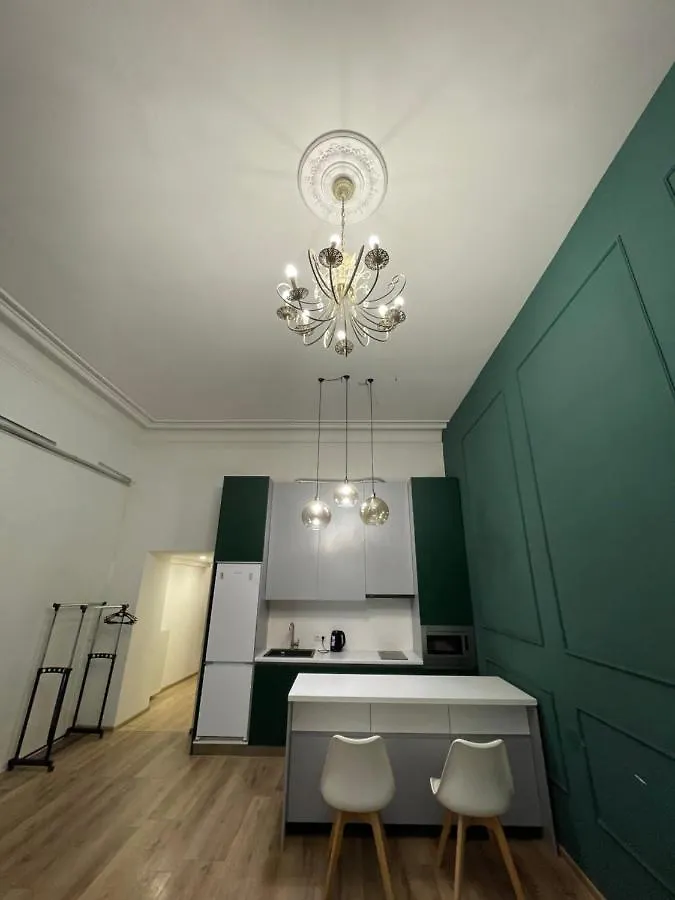 Downtown Room Тбилиси 0*,  Грузия