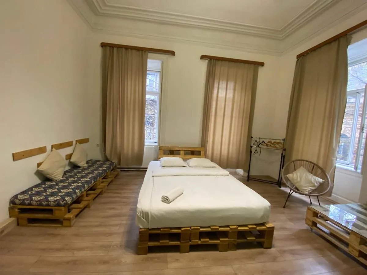 Апартаменты Downtown Room Тбилиси